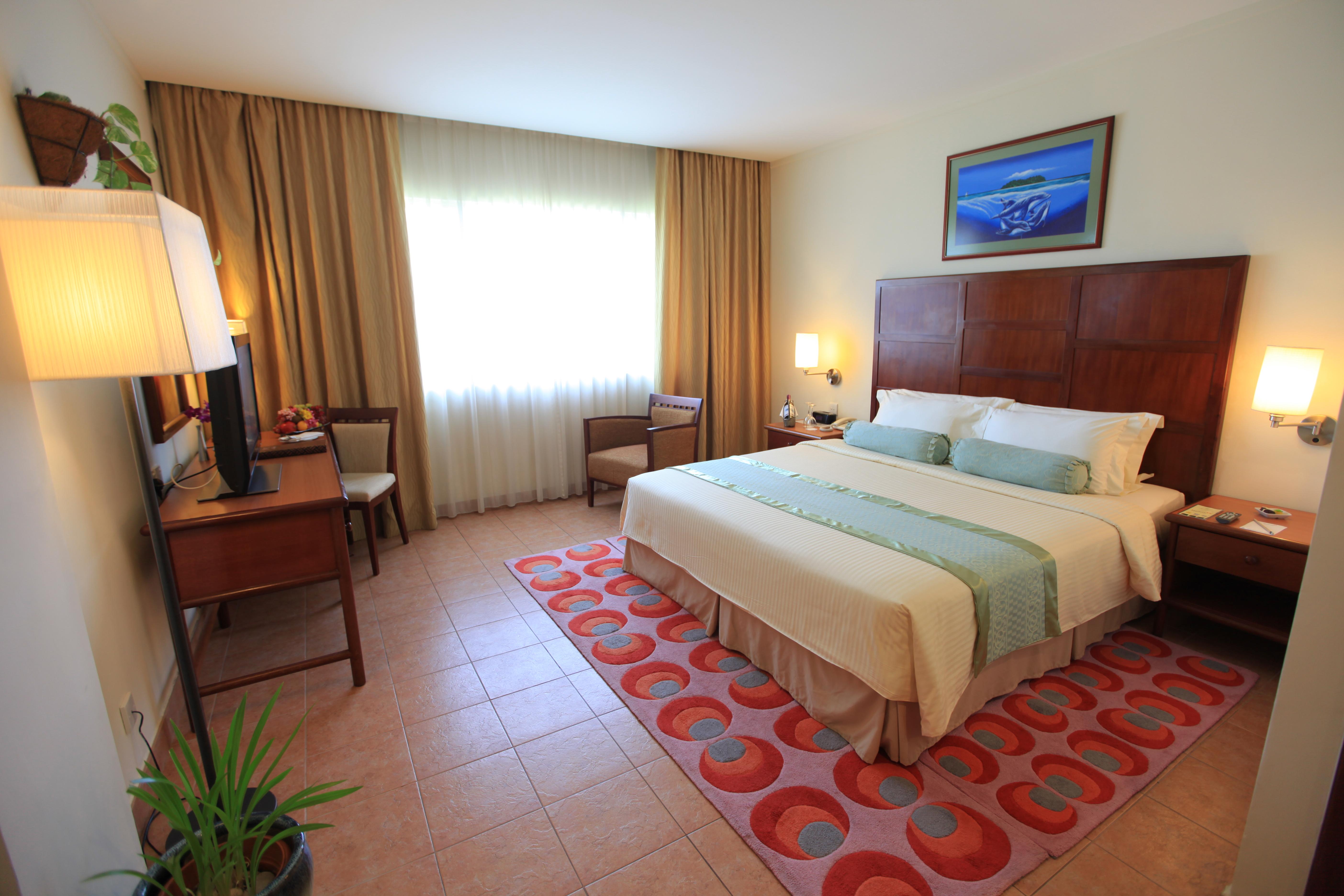 מאלה Hulhule Island Hotel מראה חיצוני תמונה