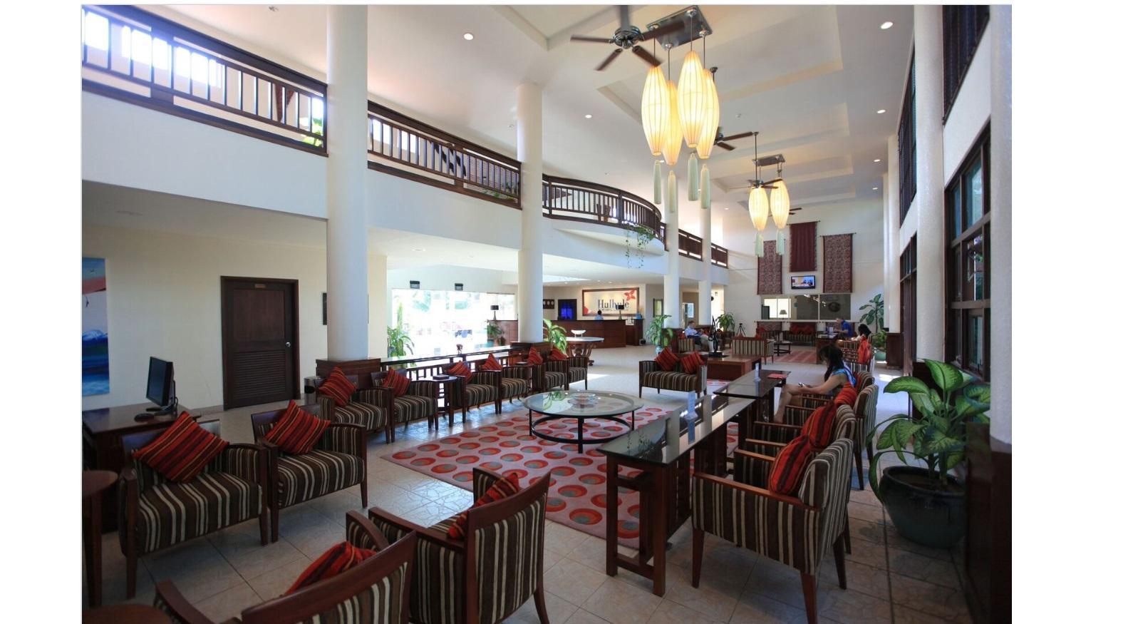 מאלה Hulhule Island Hotel מראה חיצוני תמונה